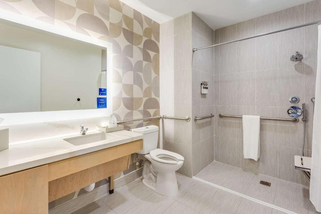 SERENA Hotel Aventura Miami, Tapestry Collection by Hilton - View 3