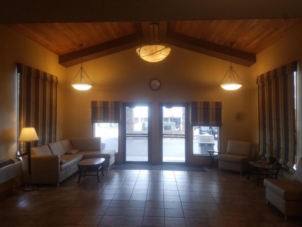 Super 8 by Wyndham Casper East/Evansville - View 5