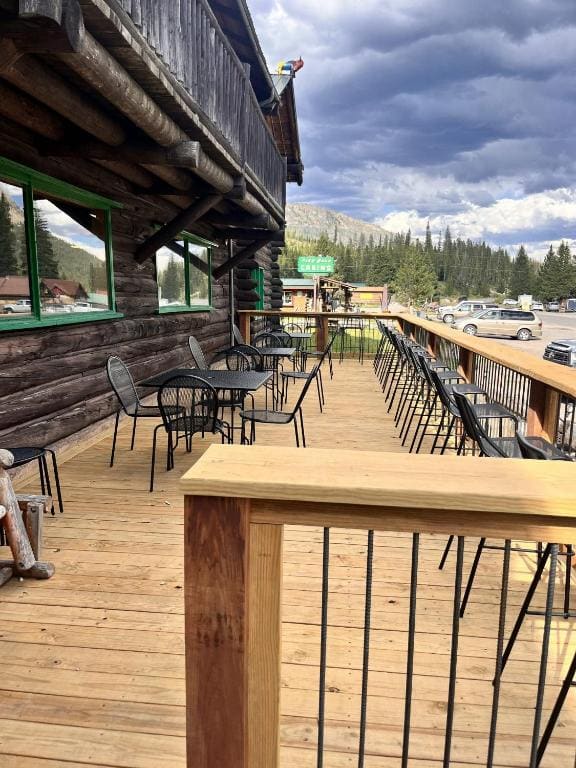 Silver Gate Lodging - View 6