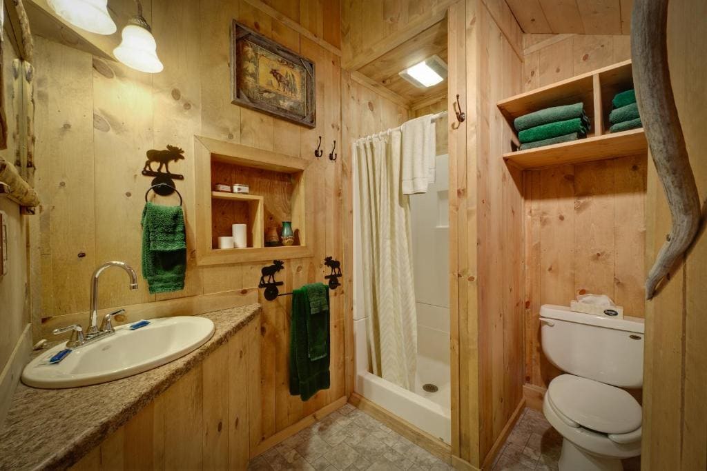 Silver Gate Lodging - View 5