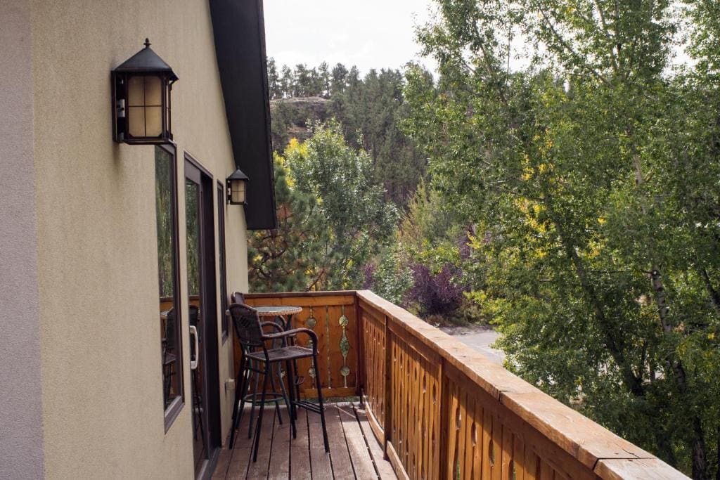 Silver Moon Inn - View 5