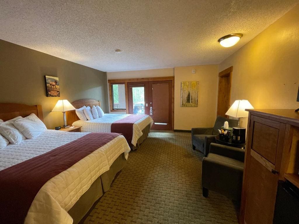 Silver Moon Inn - View 2