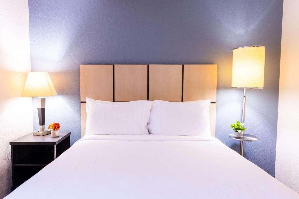 Sonesta Simply Suites Dallas Galleria - View 6