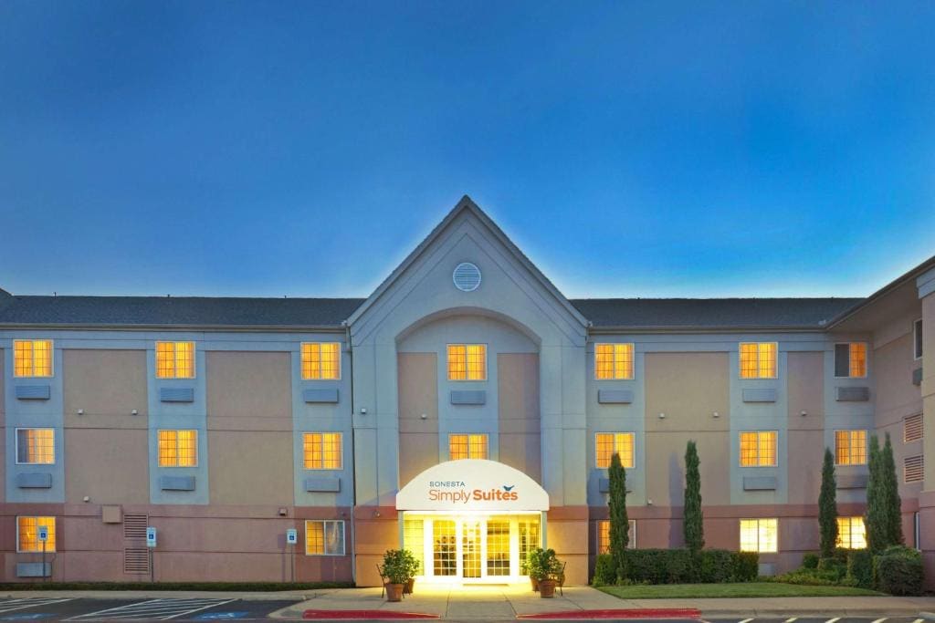 Sonesta Simply Suites Dallas Galleria - Main view