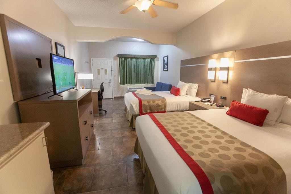 Ramada by Wyndham & Suites South Padre Island - View 2