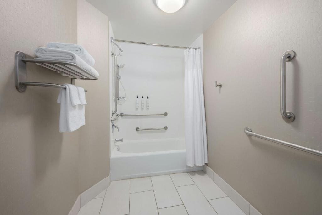 SpringHill Suites by Marriott Athens West - व्यू 5