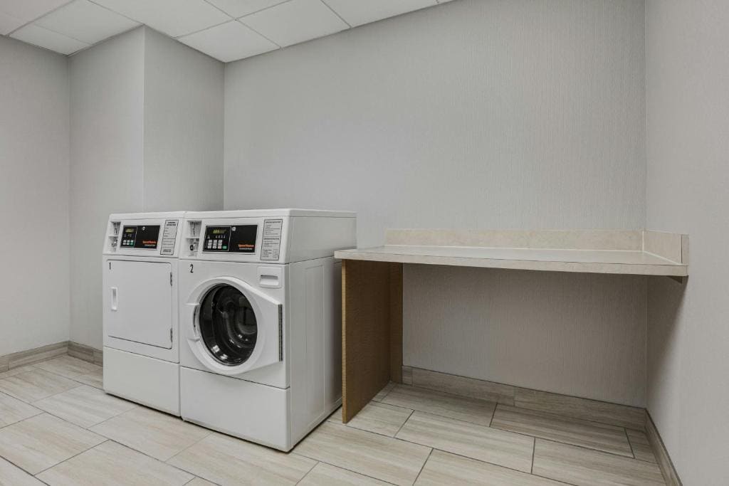 SpringHill Suites by Marriott Jacksonville North I-95 Area - View 4