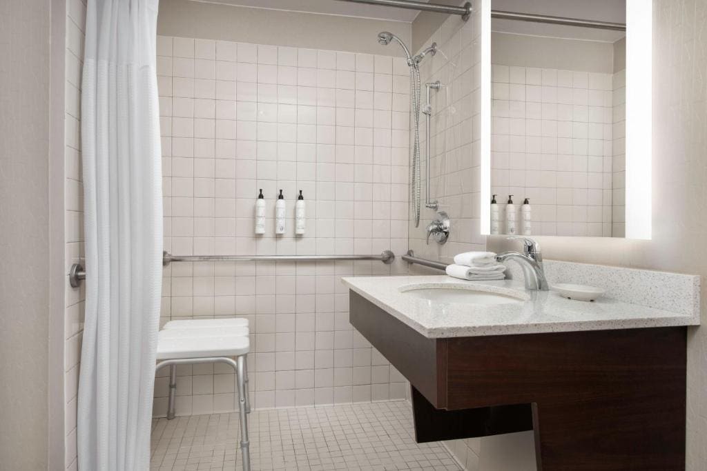SpringHill Suites Dallas Addison/Quorum Drive - View 3