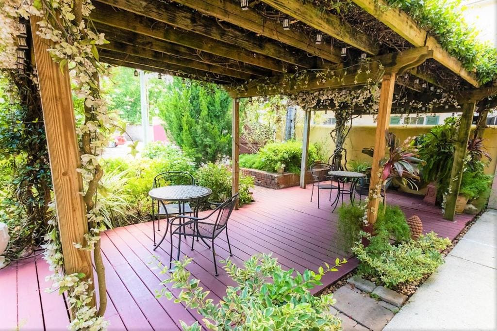 Casa De Solana Bed and Breakfast - View 7