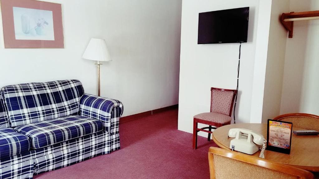 Stay Inn - View 4
