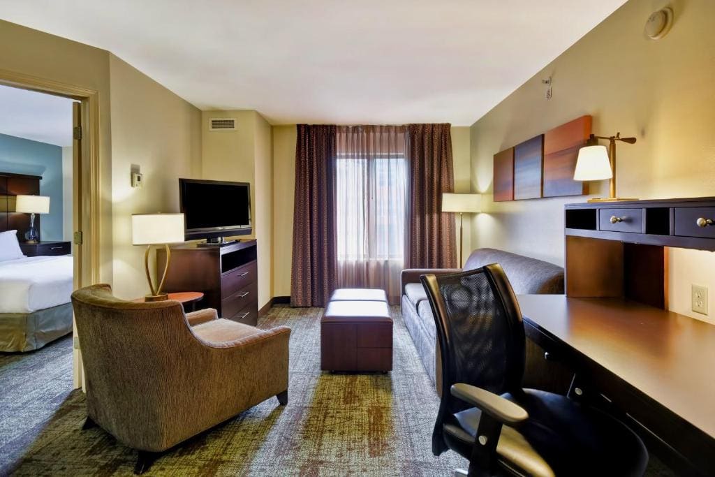 Staybridge Suites Middleton/Madison-West by IHG - View 4