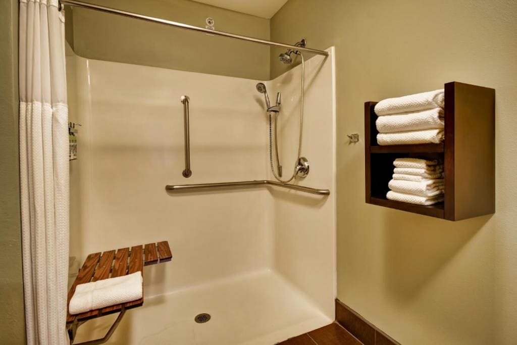 Staybridge Suites Middleton/Madison-West by IHG - View 3