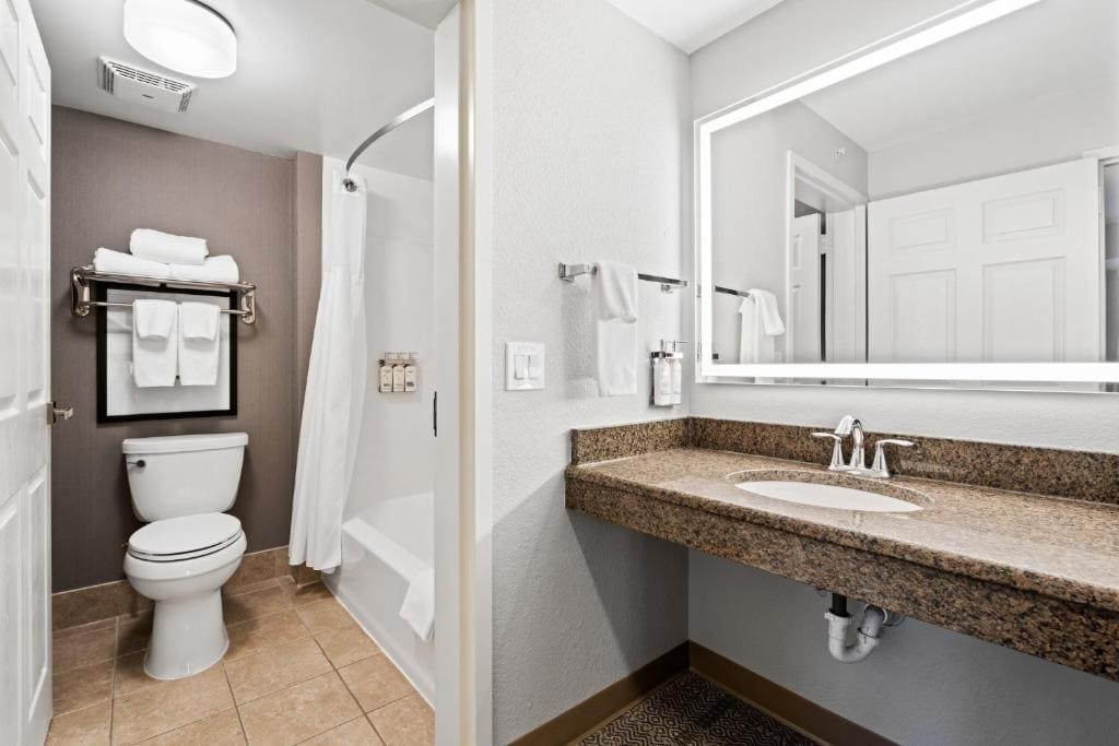 Staybridge Suites North Brunswick by IHG - Main view