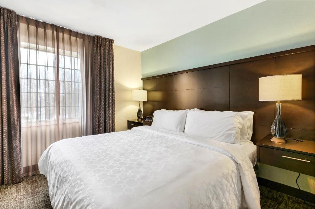 Staybridge Suites-Philadelphia/Mount Laurel by IHG - View 7