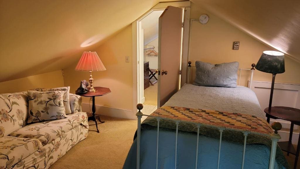 Strong House Inn - View 5