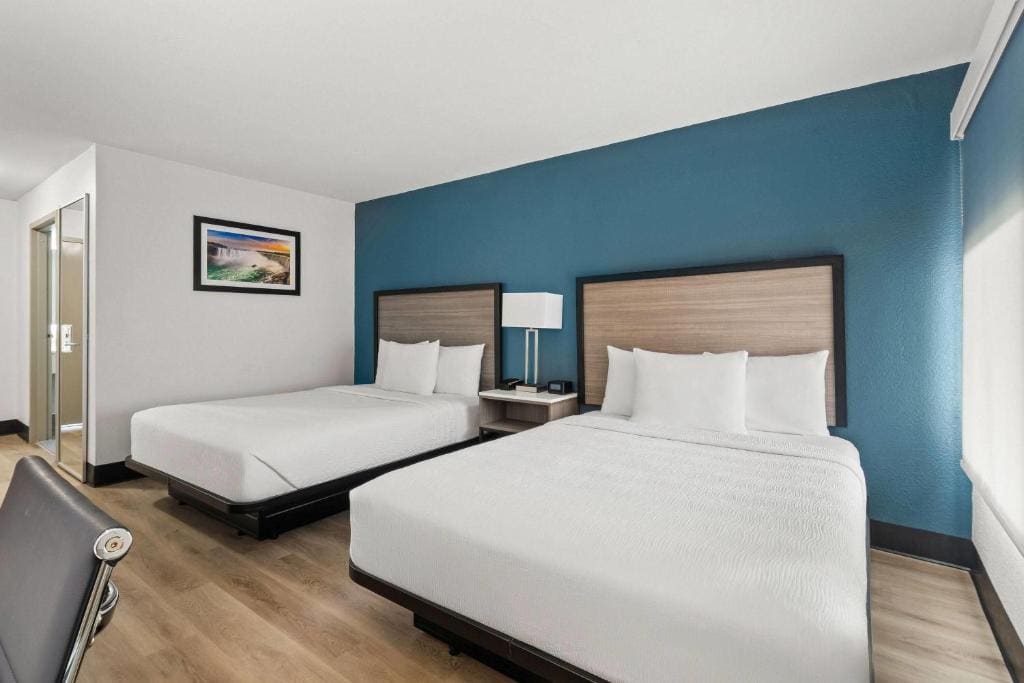 Baymont by Wyndham Batavia - Darien Lake - View 5