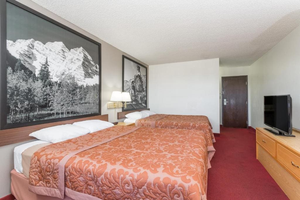 Super 8 by Wyndham Grand Junction Colorado - View 3
