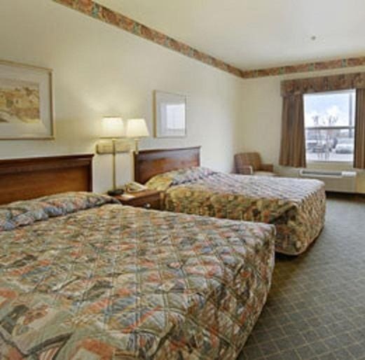 Super 8 by Wyndham Fort Worth Stockyards - View 7