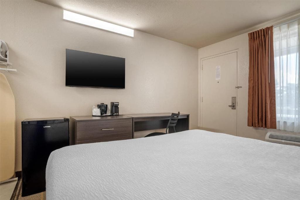 SureStay by Best Western Gonzales - View 2