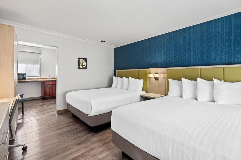 SureStay Hotel by Best Western Santa Monica - View 4