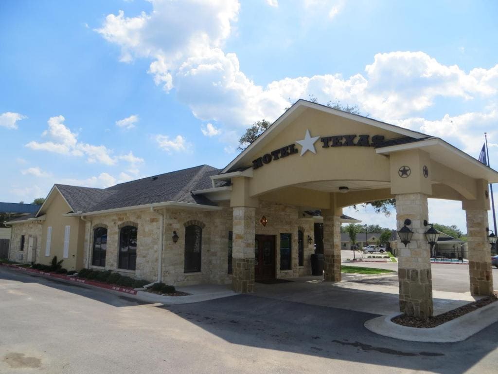 Hotel Texas Cuero - View 5