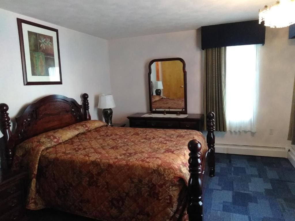 The Cardinal Inn - View 6