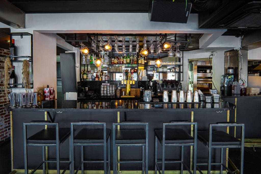 H by H Hospitality - View 4