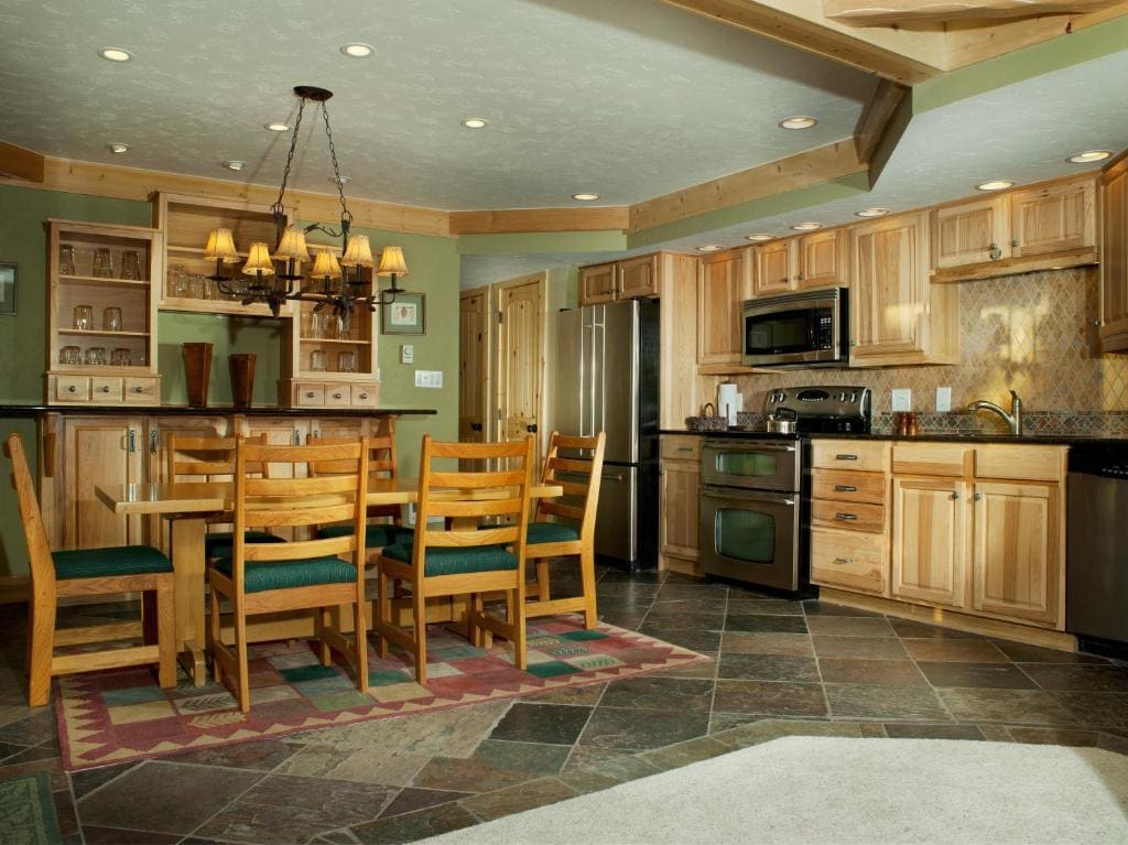 Forest Condominiums by Vail Resorts - View 3