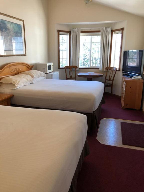 The Landmark Inn - View 6