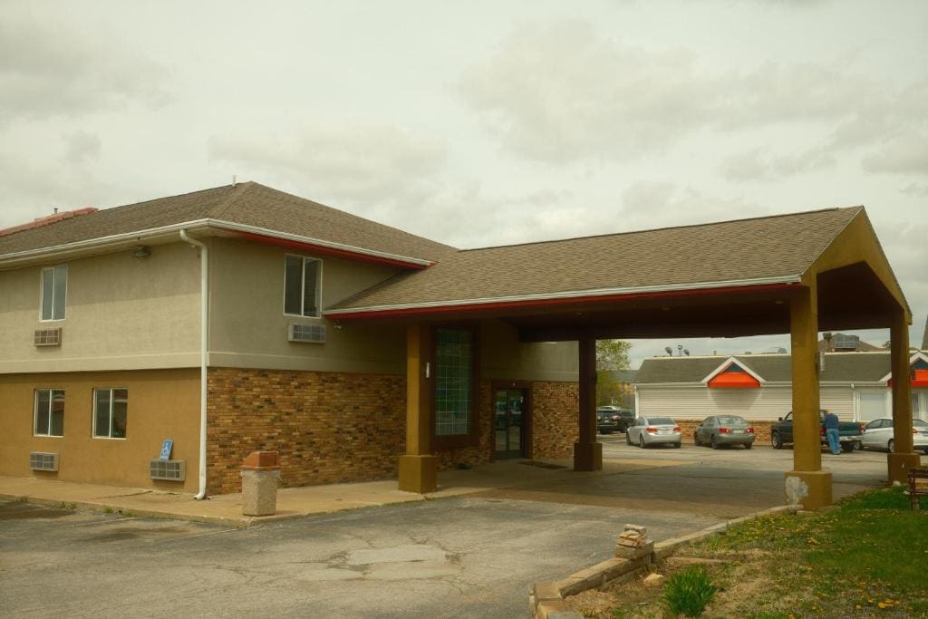 The Sage Hotel - Main view