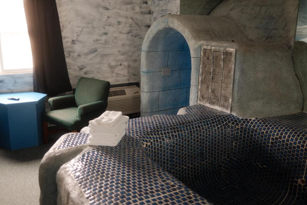 The Sage Hotel - View 7