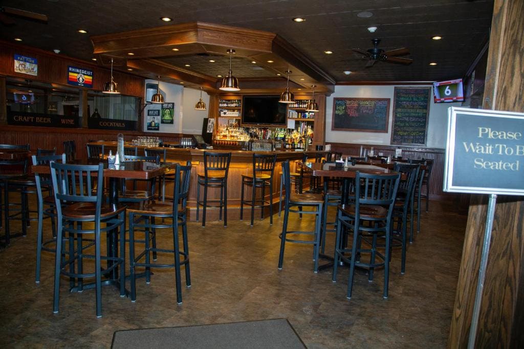 The Stables Inn & Suites - View 4