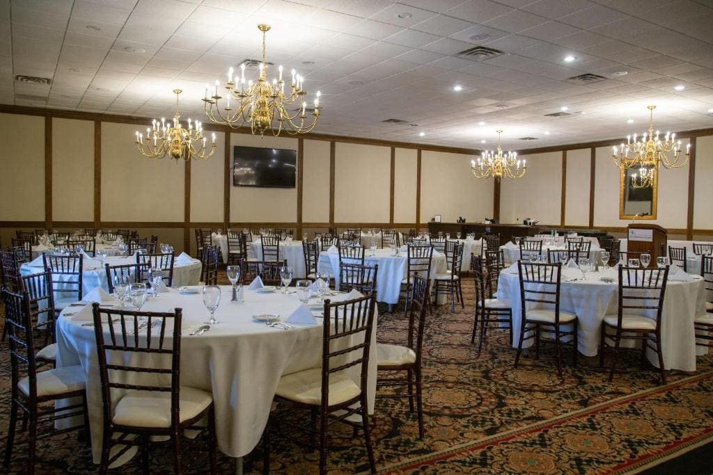 The Stables Inn & Suites - View 3