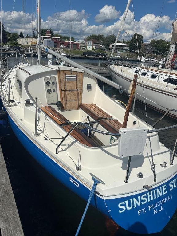 The Sunshine boat - Main view