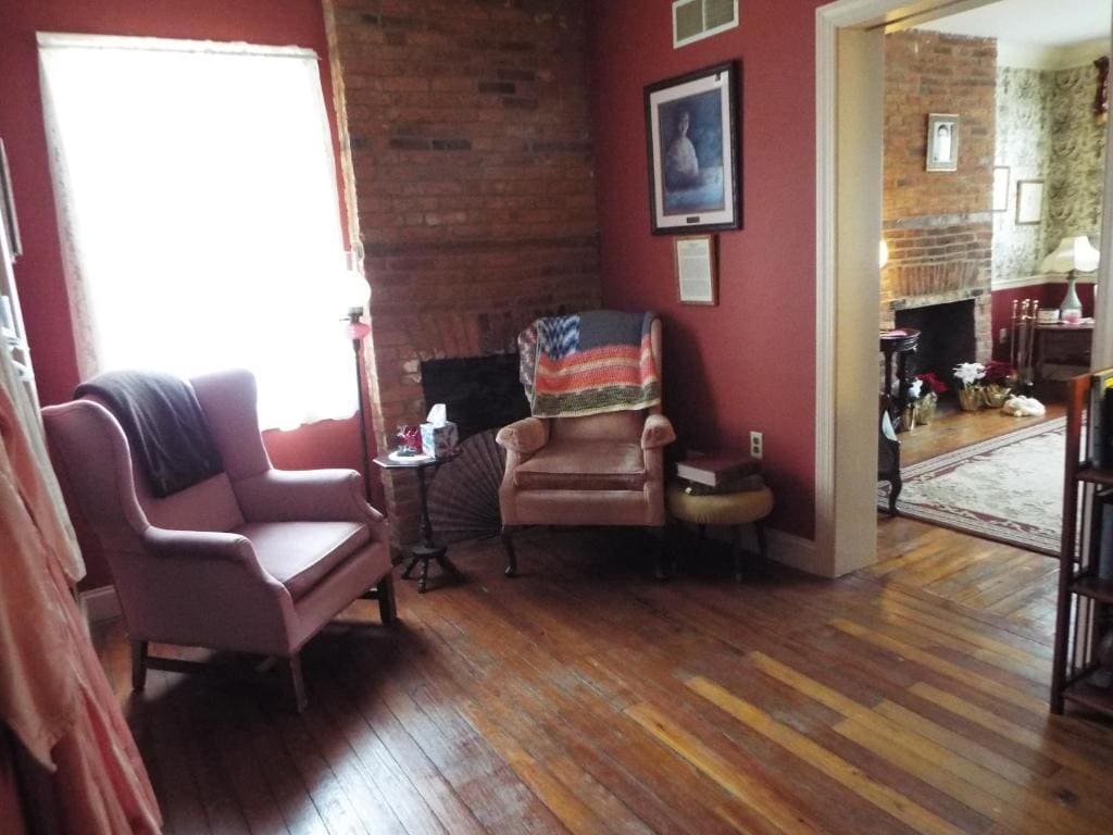 The Tillie Pierce House Inn - View 7