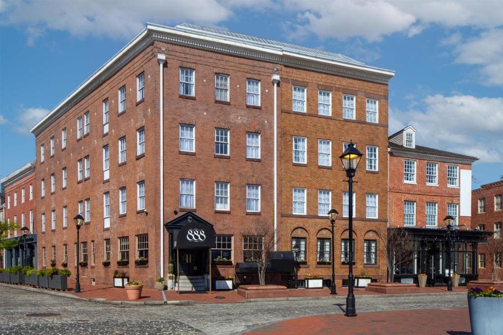 The William Fell Baltimore, Tapestry Collection by Hilton - Main view