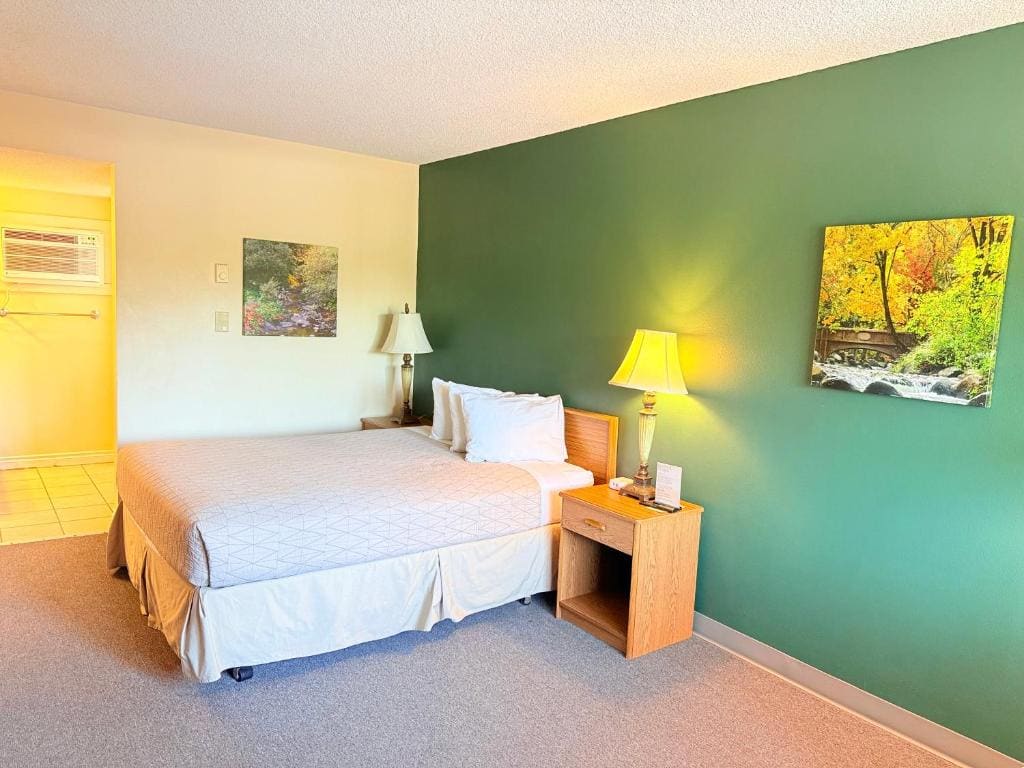 Timbers INN and Suites - View 7