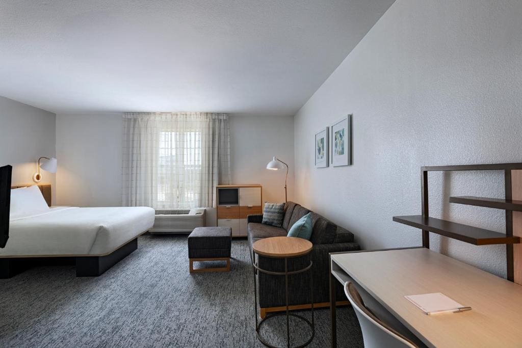 TownePlace Suites by Marriott College Station - View 6