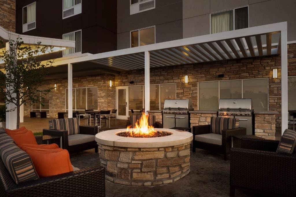 TownePlace Suites by Marriott Janesville - View 4