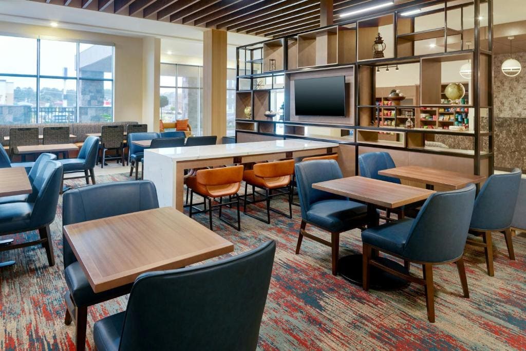 TownePlace Suites by Marriott Locust Grove - View 3