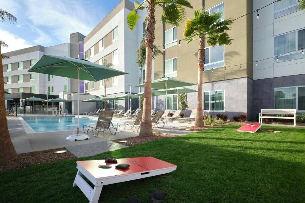 TownePlace Suites by Marriott Ventura Oxnard - View 5