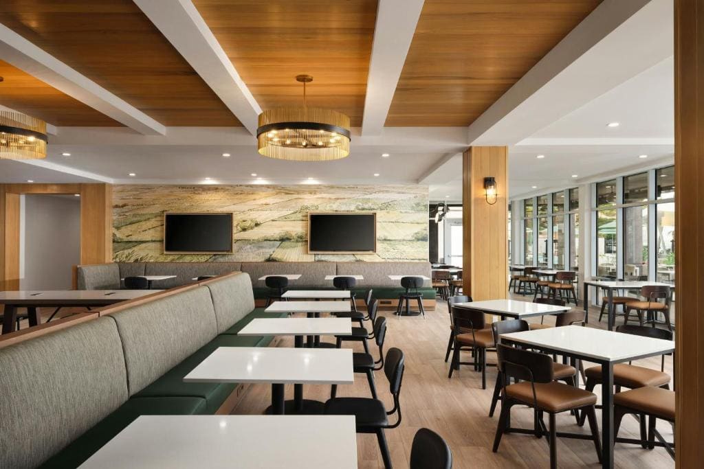 TownePlace Suites by Marriott Ventura Oxnard - View 4