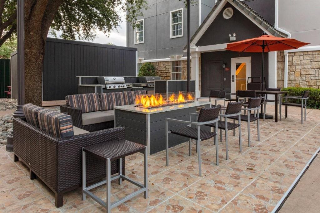 TownePlace Suites by Marriott Dallas Plano/Legacy - View 5