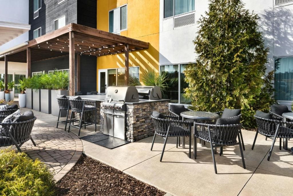 TownePlace Suites Dothan - View 6
