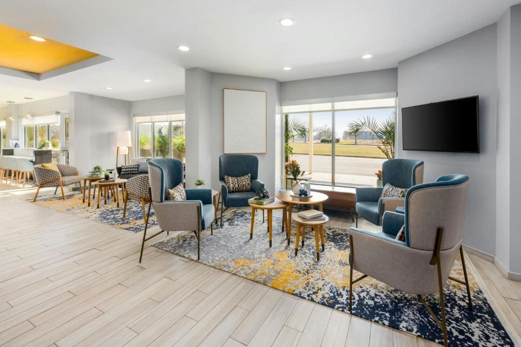 TownePlace Suites Dothan - View 7