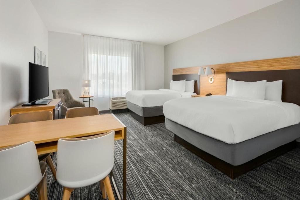 TownePlace Suites Dothan - View 2