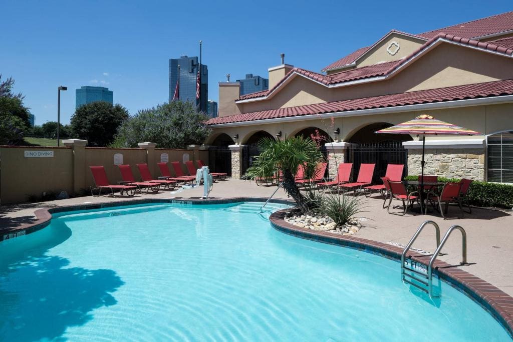 TownePlace Suites Fort Worth Downtown - View 3