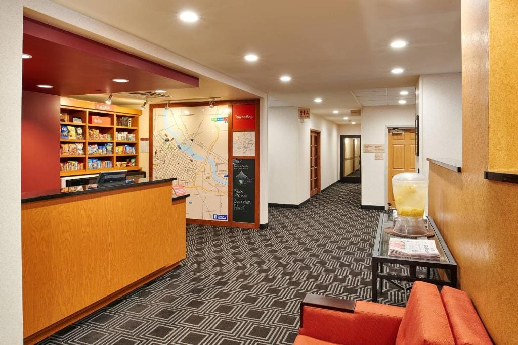 TownePlace Suites by Marriott Minneapolis Downtown - View 5