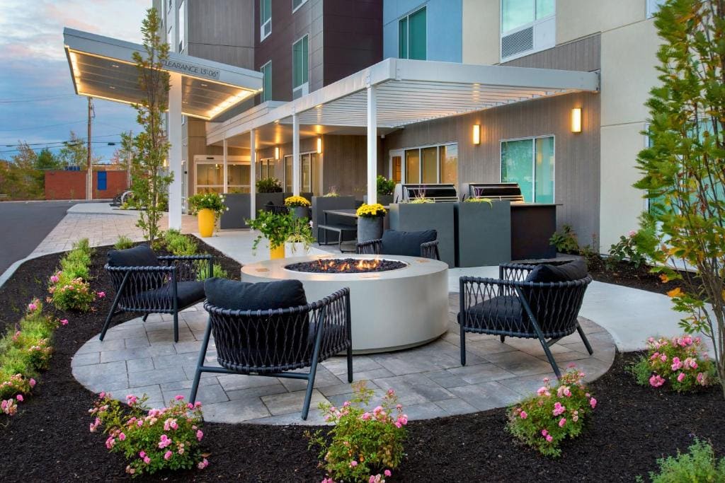 TownePlace Suites Portland Airport ME - View 6