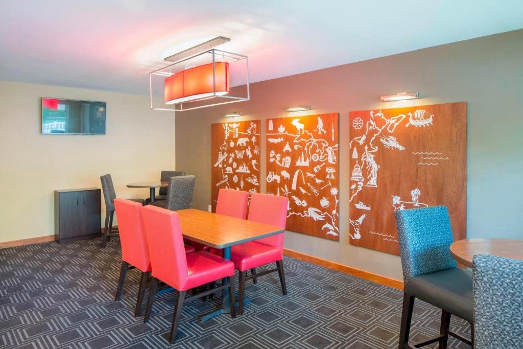 TownePlace Suites by Marriott Portland Hillsboro - View 6